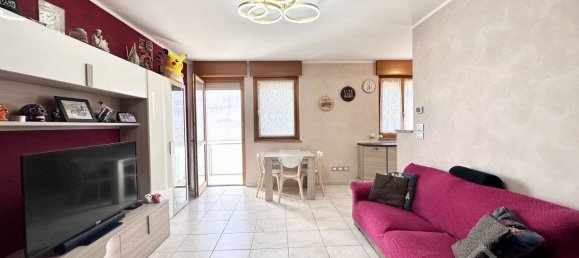 2 bedrooms Apartment in Turin, Italy No. 315290 5