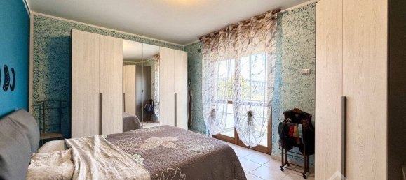 2 bedrooms Apartment in Turin, Italy No. 315290 10