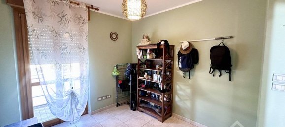 2 bedrooms Apartment in Turin, Italy No. 315290 14