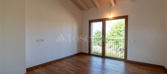 8 chambres Villa à Udine, Italy No. 347500 20