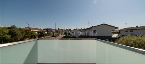 8 chambres Villa à Udine, Italy No. 347500 35