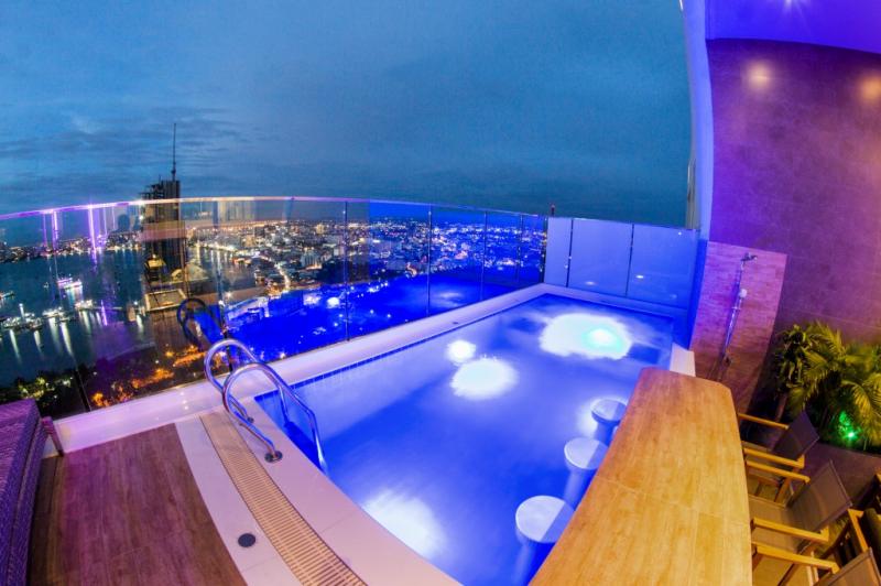 2 bedrooms Condo in Pattaya, Thailand No. 237