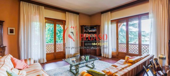 7 bedrooms Villa in Capannori, Italy No. 293196 12