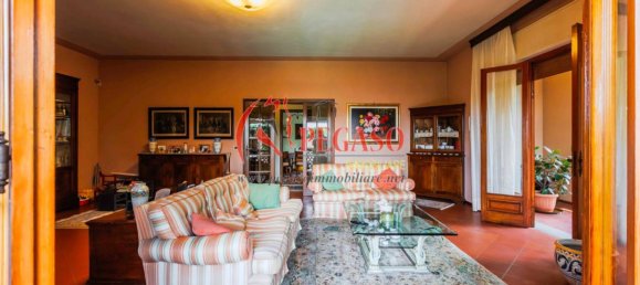 7 bedrooms Villa in Capannori, Italy No. 293196 16