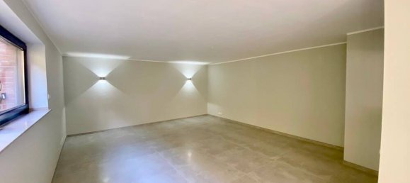 4 Schlafzimmer Wohnung in Mönchengladbach, Germany, Nr. 83717 25