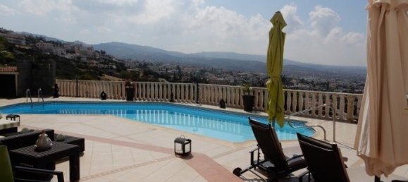 4 bedrooms Villa in Pegeia, Cyprus No. 22366 12