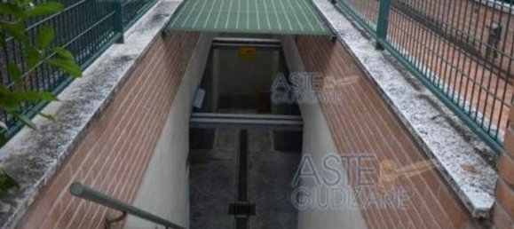 Квартира с 3 комнатами в Фьорано Моденесе, Италия № 223016 6