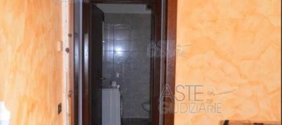 Квартира с 3 комнатами в Фьорано Моденесе, Италия № 223016 4