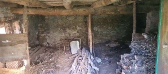 6 rooms House in Castelnuovo di Garfagnana, Italy No. 114652 9