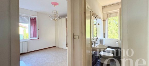 1 bedroom Apartment in Pisa, Italy No. 302333 7