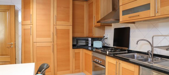 3 Schlafzimmer Wohnung in Lisbon, Portugal, Nr. 225430 2