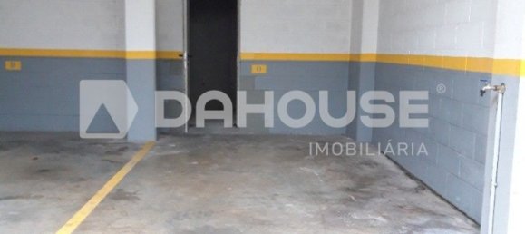 Propriété commerciale à Porto, Portugal 188m² No. 53139 8