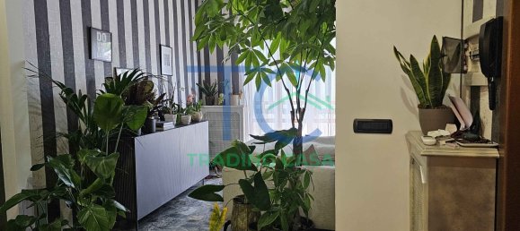 3 غرف نوم شقة في Piacenza, Italy رقم 289449 3