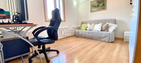 4-Zimmer Haus in Sanremo, Italy, Nr. 236222 10