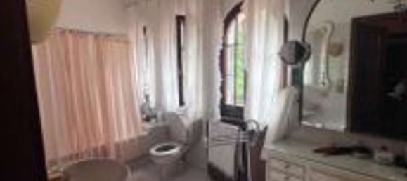 20 rooms Villa in Pietrasanta, Italy No. 197071 24