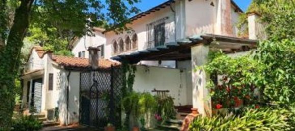 20 rooms Villa in Pietrasanta, Italy No. 197071 8