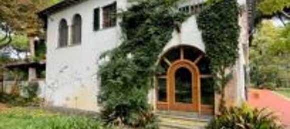 20 rooms Villa in Pietrasanta, Italy No. 197071 4