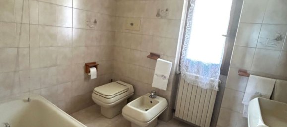 Casa de 7 divisões em Roè Volciano, Italy N.º 311856 12