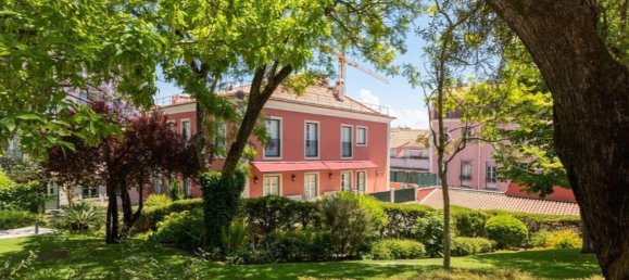 1 bedroom Apartment in Lisbon, Portugal No. 102982 2