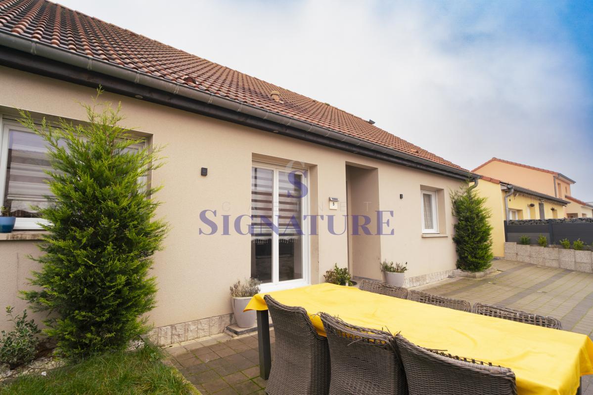 5 غرف نوم منزل في Longwy, France رقم 159560