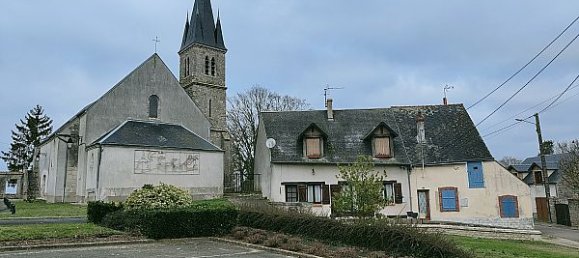 733m² Land in Coinces, France No. 152386 7