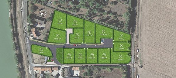 733m² Land in Coinces, France No. 152386 4