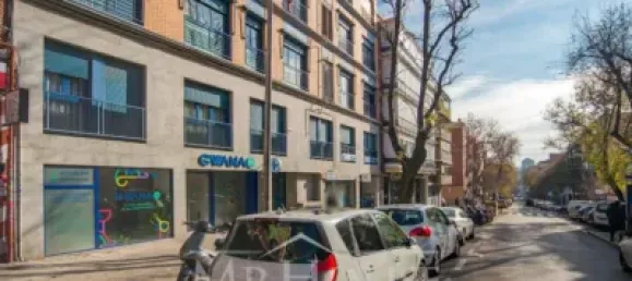 9 bedrooms Commercial property in Madrid, Spain No. 113508 6