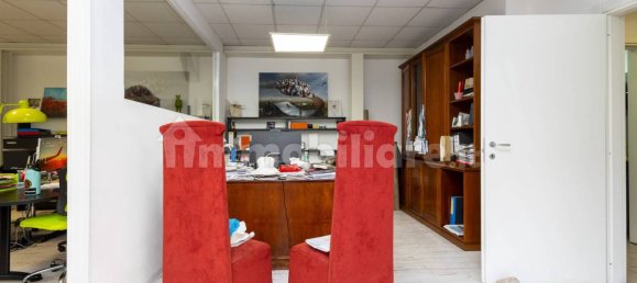 5 bedrooms Apartment in Turin, Italy No. 331968 32