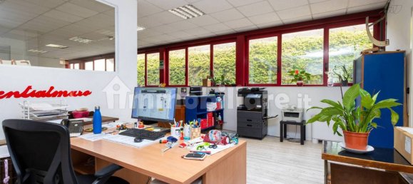 5 bedrooms Apartment in Turin, Italy No. 331968 2