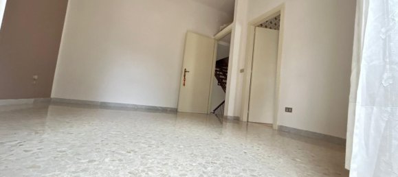 Casa de 4 divisões em Palo del Colle, Italy N.º 168181 7