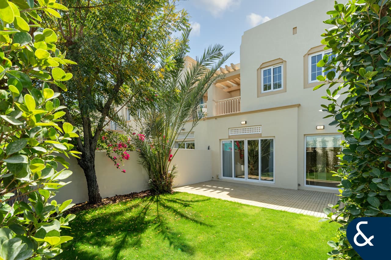 Вилла с 2 спальнями в The Springs, ОАЭ № 109637