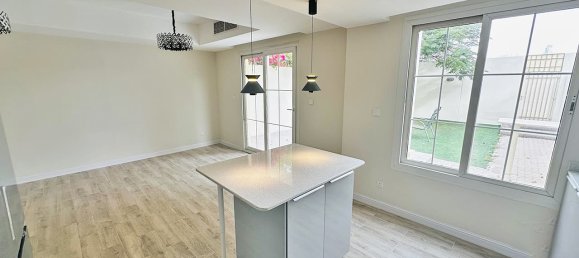 Вилла с 2 спальнями в The Springs, ОАЭ № 109637 3