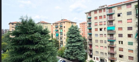 3 bedrooms Apartment in Milan, Italy No. 337491 22
