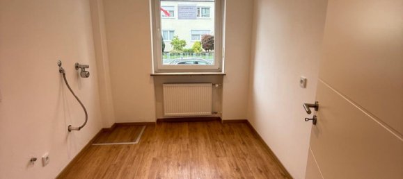 Apartamento de 3 habitaciónes en Weiden in der Oberpfalz, Germany No. 249575 2