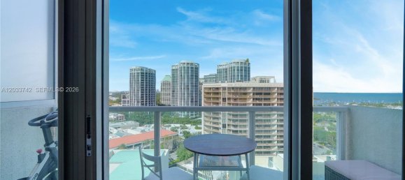 36.98 m² propiedad comercial en alquiler en Miami, Miami-Dade, Florida, USA № 614955 10