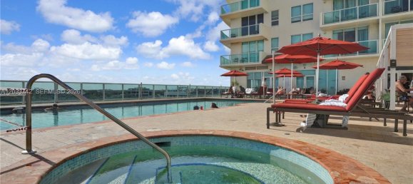 36.98 m² propiedad comercial en alquiler en Miami, Miami-Dade, Florida, USA № 614955 5