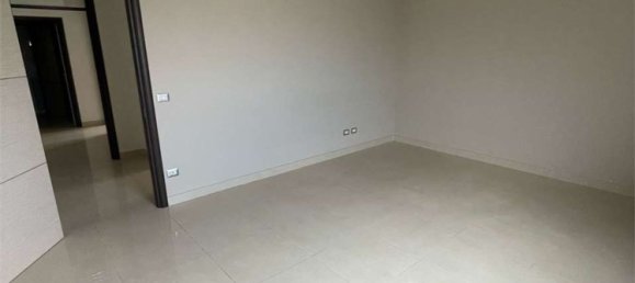 72m² Office in Livorno, Italy No. 360017 4