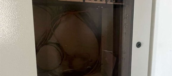 72m² Office in Livorno, Italy No. 360017 13