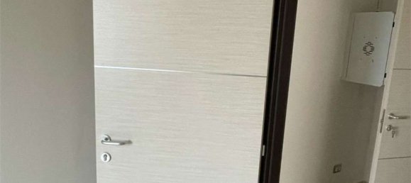 72m² Office in Livorno, Italy No. 360017 2