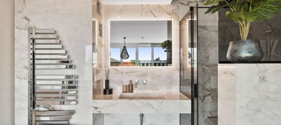 3 bedrooms Penthouse in Mitte, Germany No. 350125 2