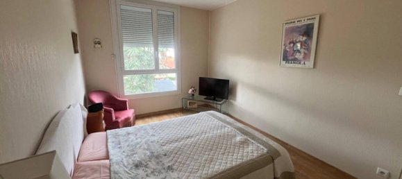 2 bedrooms Apartment in Roanne, France No. 363278 12