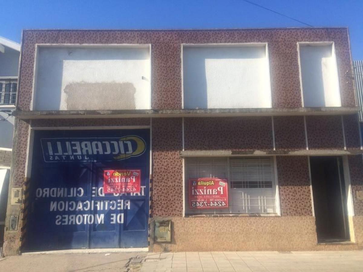  Commercial property in Lomas de Zamora, Argentina No. 104044