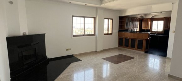 200m² Office in Larnaca, Cyprus No. 26168 10