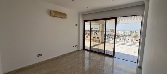 200m² Office in Larnaca, Cyprus No. 26168 9