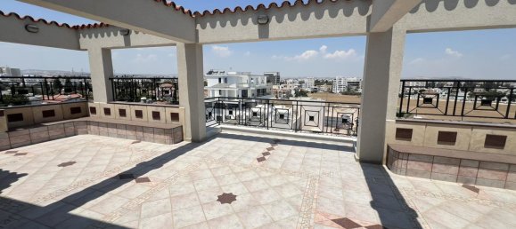 200m² Office in Larnaca, Cyprus No. 26168 6