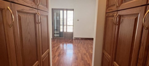 200m² Office in Larnaca, Cyprus No. 26168 22