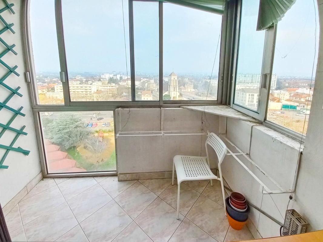 2 Schlafzimmer Wohnung in Creteil, France, Nr. 122800