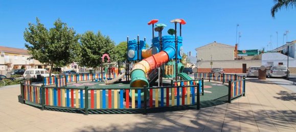 Дом с 4 спальнями в Уэльва, Испания № 136773 3