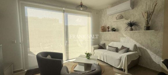 3 bedrooms Penthouse in Victoria, Malta No. 6138 5