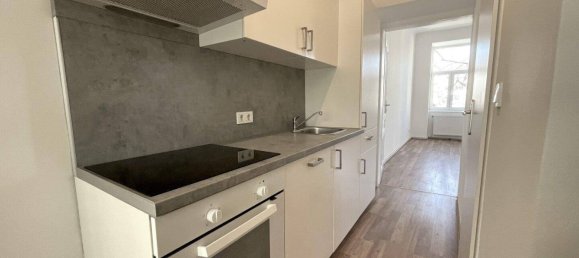 2غرفة شقة في Vienna, Austria رقم 181063 6